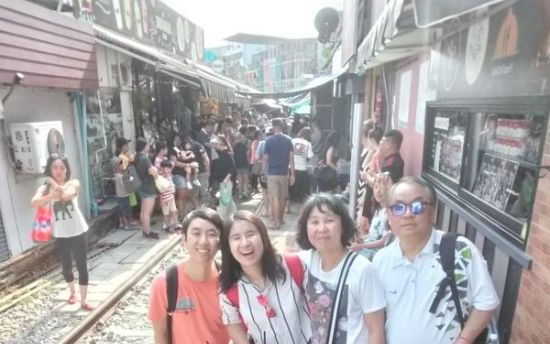 images/blog-image/tour-package/laem_chabang_pier_to_bangkok_tour_12.jpeg
